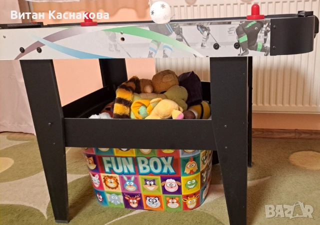  Продавам отлично запазена Игра “Air Hockey“ с крачета, 142x62.3x79см