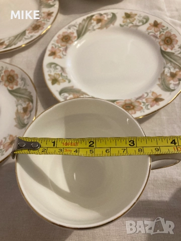 Порцеланови чинийки и чашки на Duchess, снимка 4 - Сервизи - 52333361