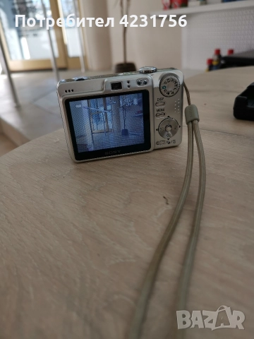 Sony CyberShot DSC-W55 - silver + HG Duo карта 1GB+ батерия + калъф