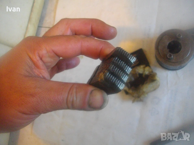 Нови Резбонарезни ножове за унгарска винторезка плашка за резби на тръби до 1" цол оригинални Соц , снимка 10 - Други инструменти - 53276696