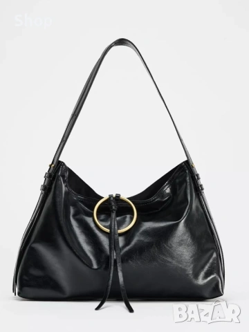 Чанта на Zara с метален детайл 👛