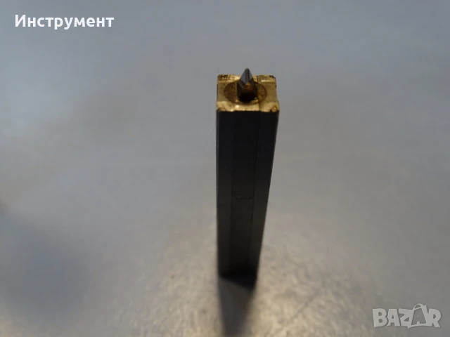 Диамантен накрайник за твърдомер Викерс Vicers Indenter URBAnek, снимка 3 - Диамантени и режещи инструменти - 50809453