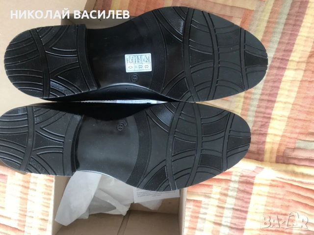 Кожени  обувки  - Номер  44  с  дупки / комбинирани ., снимка 12 - Маратонки - 54030132