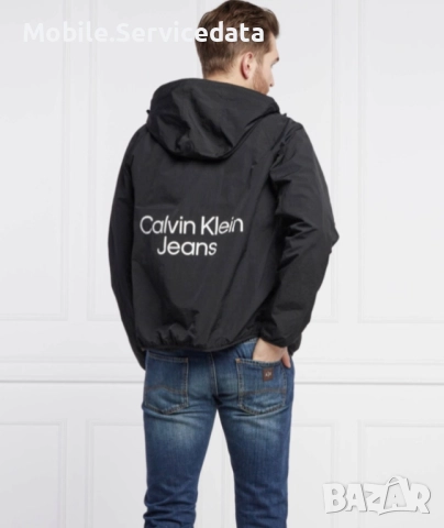 Calvin Klein Jeans Stacked Logo Windbreaker