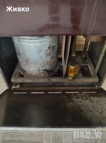 Продавам нафтова печка , снимка 2 - Отоплителни печки - 52825643