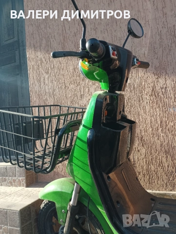 Продавам електрически скутер, снимка 10 - Велосипеди - 53706796