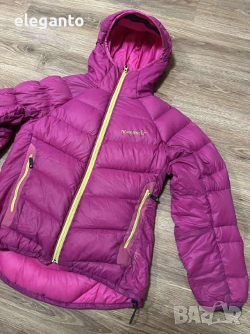 Висок клас дамска зимна пухенка Norrøna Lyngen Lightweight Down 750 Jacket , XS размер, снимка 14 - Якета - 52564650