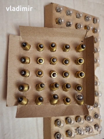 Лампи, снимка 3 - Антикварни и старинни предмети - 53611229