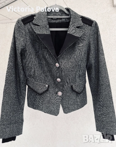 Елегантно късо сако LYNNE FASHION CHIC, снимка 15 - Сака - 52317732