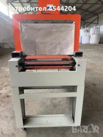 Машина за стикиране на бутилки 