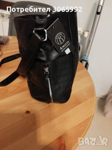 Нова дамска чанта, снимка 2 - Чанти - 53955860