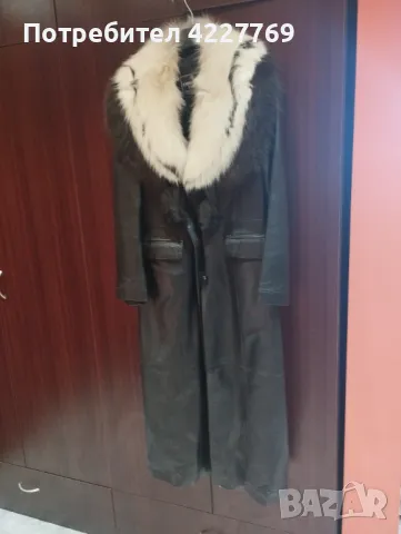 Дамско кожено палто с лисица