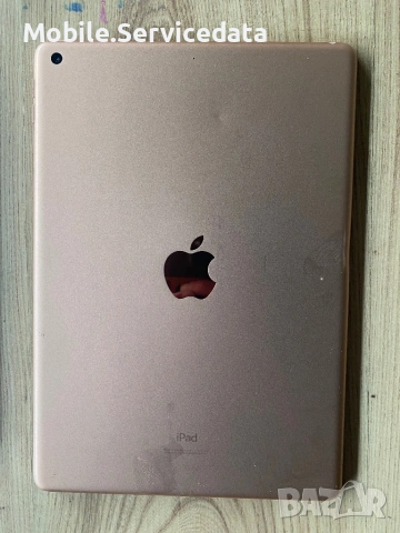 Apple iPad 8th Gen и iPad 2 – за части / счупени дисплеи , снимка 3 - Таблети - 53053559