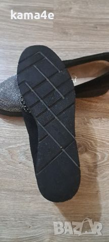 Италиански обувки-естествена велур 40н, снимка 4 - Дамски ежедневни обувки - 45915723