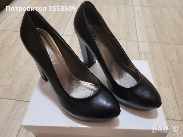 Дамски обувки на висок ток Мегияс