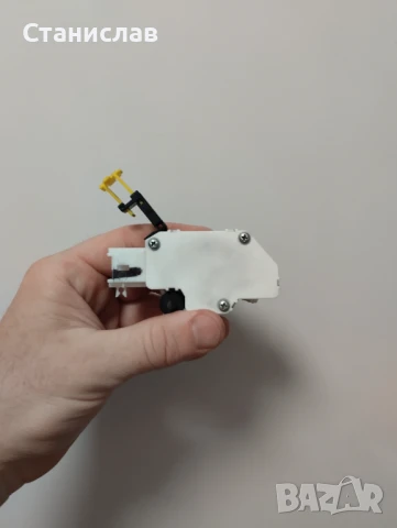 Сензор за педала на съединителя Пежо/Ситроен Оригинал , снимка 3 - Автомобили и джипове - 50885096