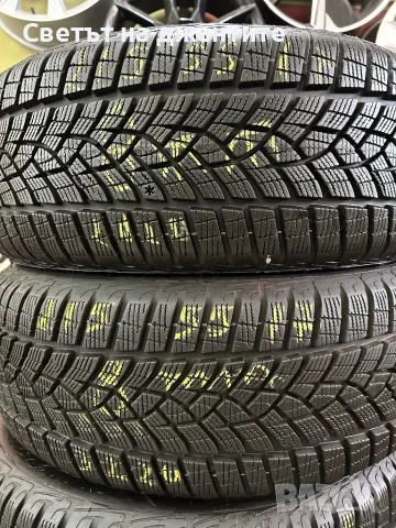 Гуми Зимни 4 броя 215/55/17 Goodyear Ultra Grip Performance + 8 mm Грайфер , снимка 5 - Гуми и джанти - 47189076