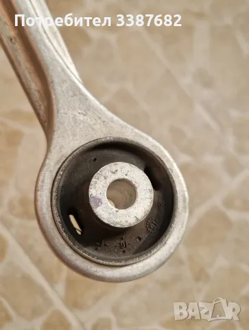 Passat audi носач горен ляв , снимка 3 - Части - 50179561