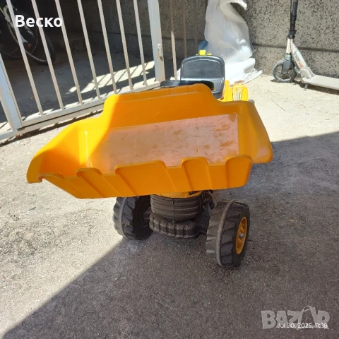 Детски блудозер, багер с педали., снимка 1