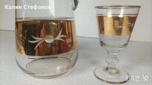 Два невероятни комплекта за ракия, вино от едно време, богата златна украса, снимка 4 - Антикварни и старинни предмети - 51639889