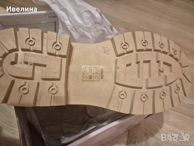 Зимни боти, снимка 3 - Дамски боти - 53087585