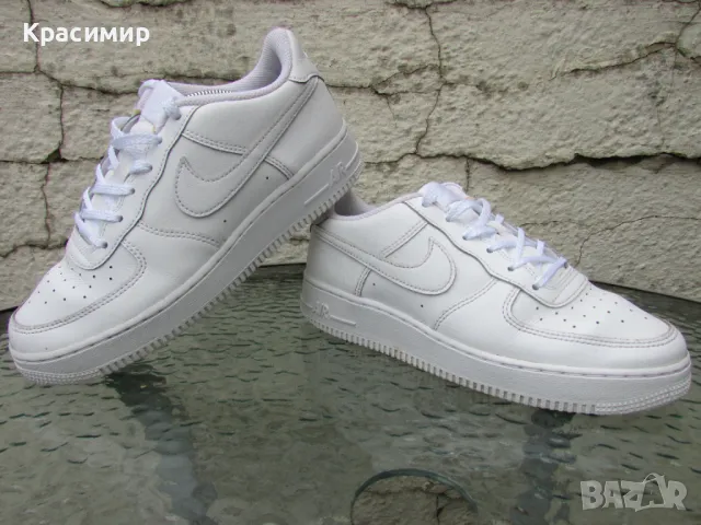 Маратонки Nike Air Force 1 LE "Triple White", снимка 6 - Маратонки - 47862394