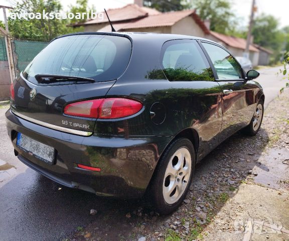 Alfa Romeo 147 1.6i FACELIFT с регистрация, снимка 15 - Автомобили и джипове - 46156320