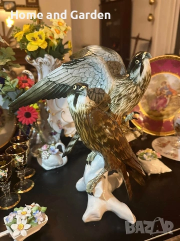 Karl Ens Соколи Volkstedt Германия голяма порцеланова фигура 35 см, снимка 5 - Антикварни и старинни предмети - 54026004