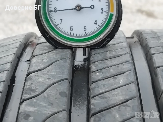 Единична гума 205 55 16 Tires 1 брой единичка. Нов внос. Не е нова. Цената е за брой гума.