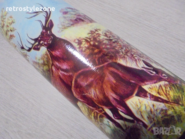 № 8524 Стар термос  – ретро ловна илюстрация- елени, снимка 4 - Други ценни предмети - 53788781