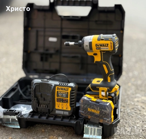 Професионален ударен винтоверт DeWALT DCF887 18V XR Brushless,205Nm + 4Ah батерия + зарядно + куфар 
