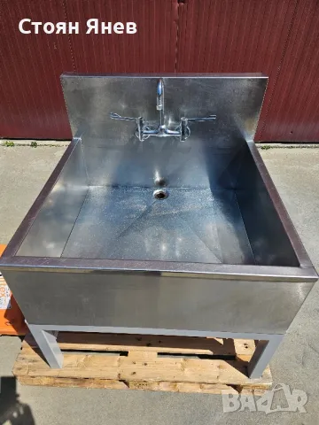 Неръждаема мивка - корито - 82x85 cm - 29 cm дълбочина, снимка 2 - Друго търговско оборудване - 50136832