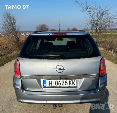 Opel Astra 1.7 CDTi 100hp, снимка 7 - Автомобили и джипове - 53818315