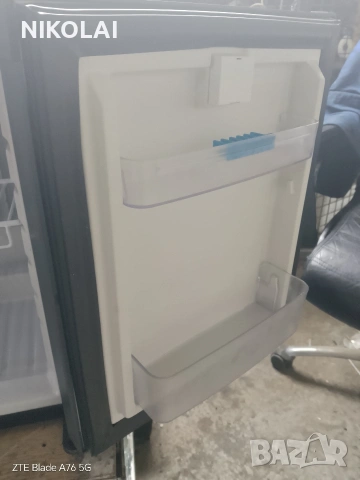 Продавам хладилник, снимка 4 - Хладилни чанти - 53230186