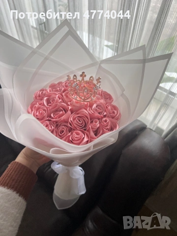 🌹 Предлагам ръчно изработени букети от сатенени рози ✨ Много красиви и елегантни – идеални за подар