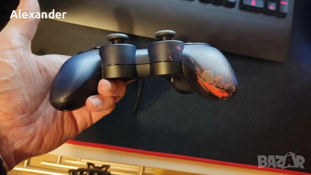 контролер за Pc Logitech F310, снимка 2 - Клавиатури и мишки - 53235999