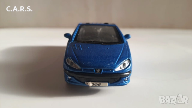 Peugeot 206 CC Cabrio Maisto - Мащаб 1:38, снимка 7 - Колекции - 54112954