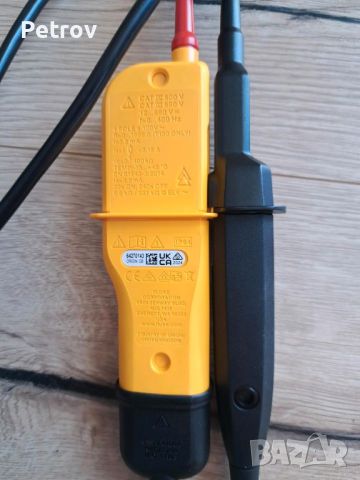 FLUKE T110 VDE - ЧИСТО НОВ PROFI Voltage Tester 12 - 690 V AC/DC Електроизмервателен Уред / GERMANY , снимка 2 - Клещи - 45227876