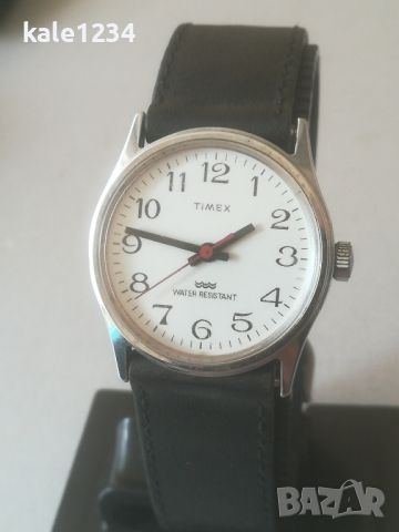 Часовник TIMEX. Vintage watch. Water resistant. Механичен механизъм. Като нов! 