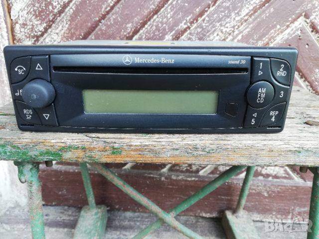 CD, FM Радио Becker, Mercedes-Benz Sound 30, BE 6051, снимка 1 - Радиокасетофони, транзистори - 45775379