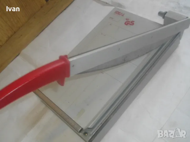 НОВА IDEAL 2035 Made in GERMANY МАСИВНА 5,0 кг РЪЧНА ГИЛОТИНА ЗА РЯЗАНЕ ХАРТИЯ А4 И ХРАН. ПРОДУКТИ, снимка 13 - Други инструменти - 49637358