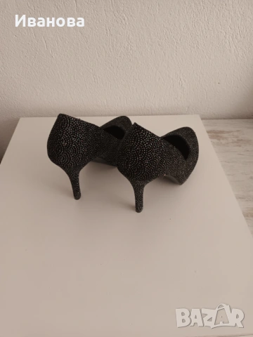 Дамски обувки официални, снимка 2 - Дамски обувки на ток - 53875603