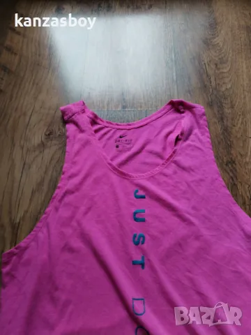 Nike - страхотен дамски потник С 