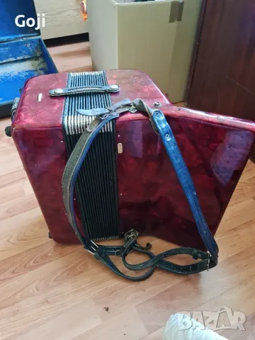 Акордеон 60 баса, снимка 2 - Акордеони - 49828237