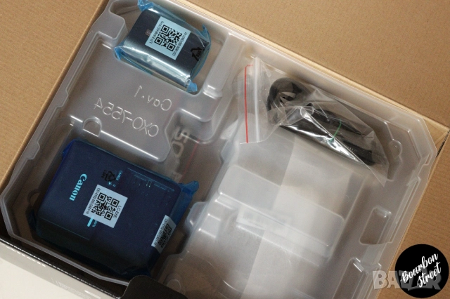 🔥Canon R6 Mark II body [ЧИСТО НОВ] + 18 месеца ГАРАНЦИЯ , снимка 3 - Фотоапарати - 52827076