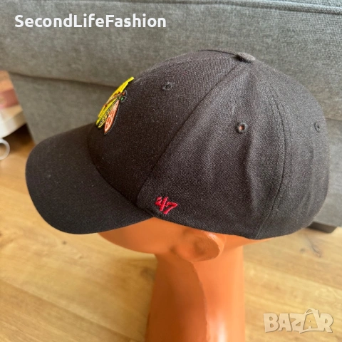 Blackhawks бейзболна шапка с козирка един размер , снимка 2 - Шапки - 53734429