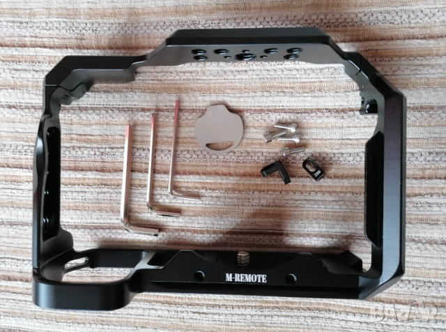 Алуминиева клетка за фотоапарати NIKON z5, z5II, z6, z6II, Z6III, z7, z7II, снимка 5 - Фотоапарати - 53417149