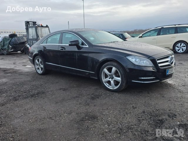 **САМО НА ЧАСТИ*** Mercedes CLS350 CDI, W218, десен волан, снимка 3 - Автомобили и джипове - 53274492