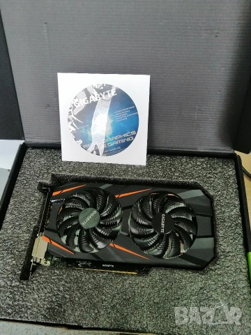 Видеокарта GIGABYTE GTX 1060 6GB, снимка 2 - Видеокарти - 53641209