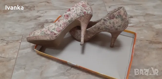 Дамски обувки с висок ток , снимка 2 - Дамски обувки на ток - 50055617